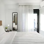 Icon Urban Living Bed and Breakfast