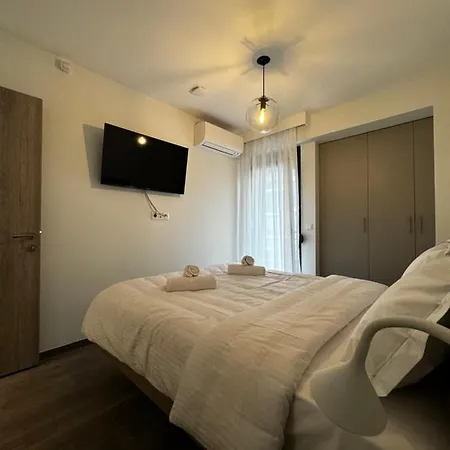 Icon Urban Living *
