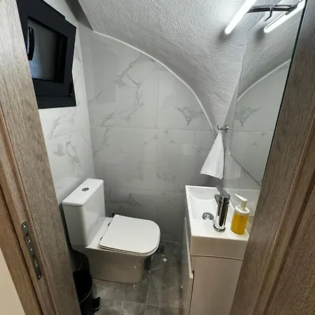 Icon Urban Living Panzió Tríkala