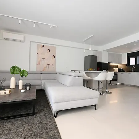 Couette-café Icon Urban Living Tríkala