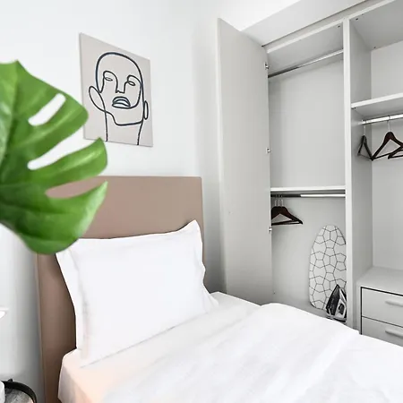 Icon Urban Living Couette-café Tríkala