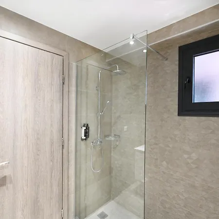 Icon Urban Living Bed & Breakfast Trikala (Thessaly)