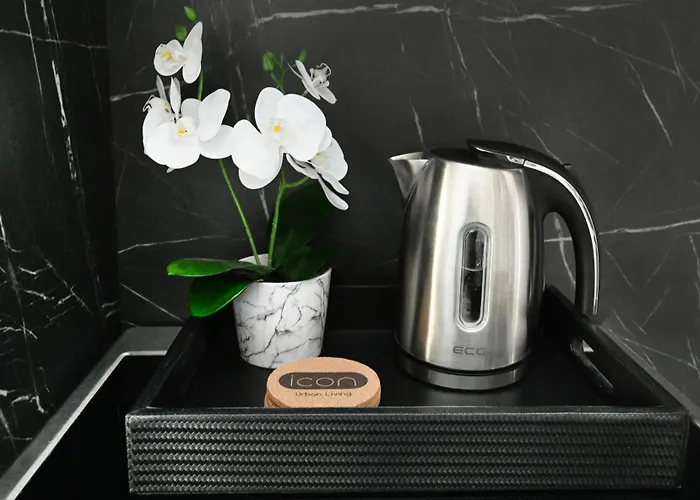 Icon Urban Living Bed & Breakfast 4*