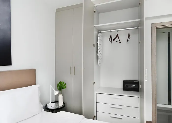 Icon Urban Living Bed & Breakfast